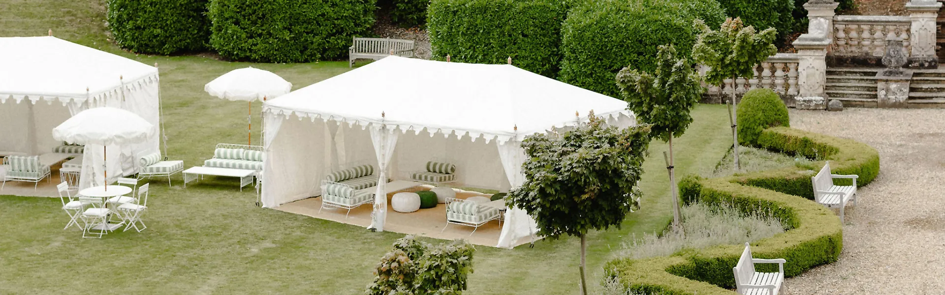 Outdoor Furniture for Weddings - Wedding Planner Services