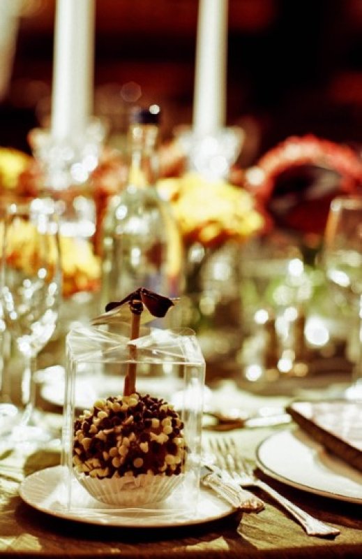 Image from Vibrant Autumnal Wedding